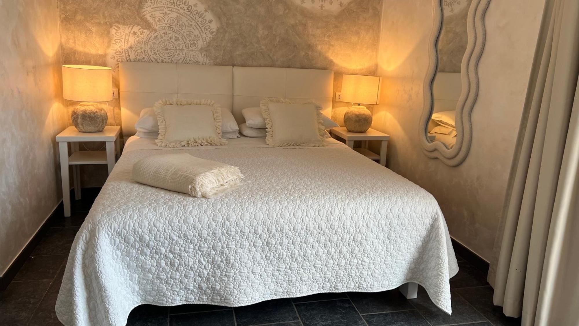 Borgo Di Santa Barbara Hotel Santa Domenica  Ngoại thất bức ảnh